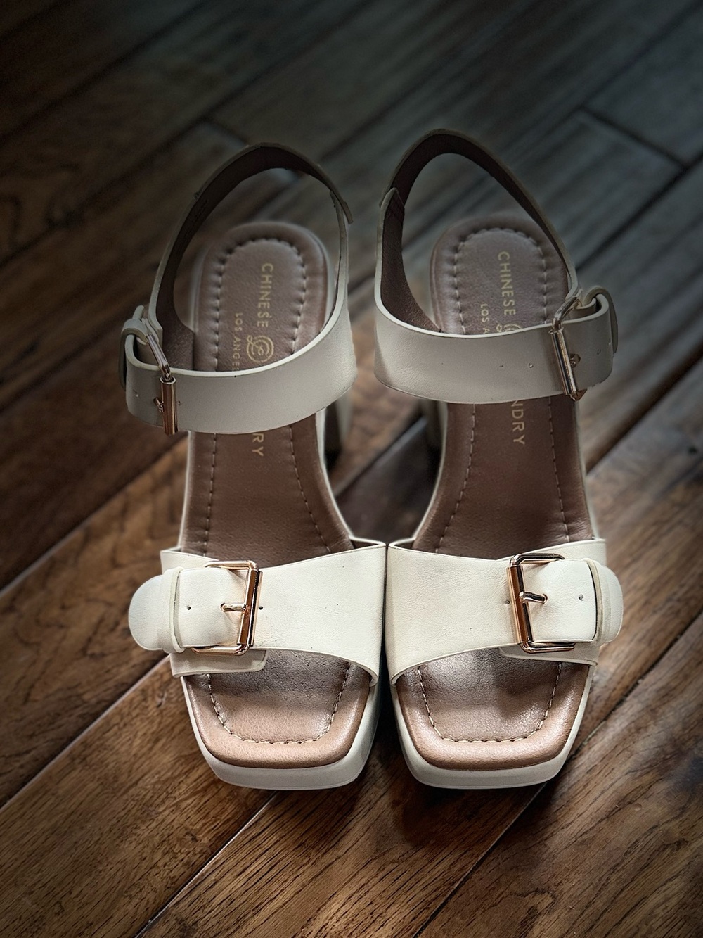 Chinese Laundry Cream Block Heel Sandals Women’s 7.5 Buckle Strap Square Toe